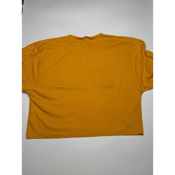 Vintage 1982 Walt Disney World EPCOT Center World Showcase T-Shirt L crop top - Picture 5 of 9